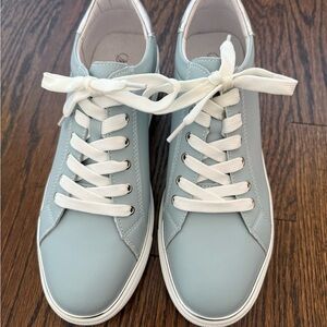 Bonavi Women's Light Blue Wedge 
Leather Sneakers